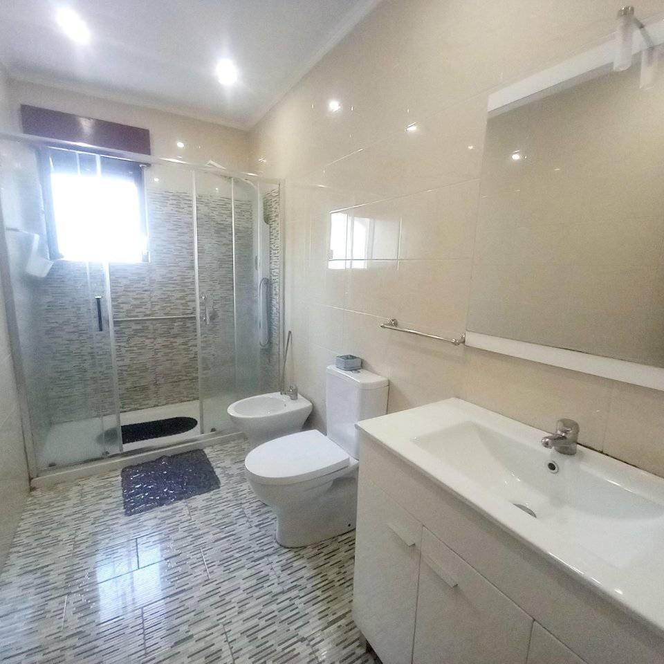 Accommodatie bij particulieren Private Room Close To The Lisbon Airport
